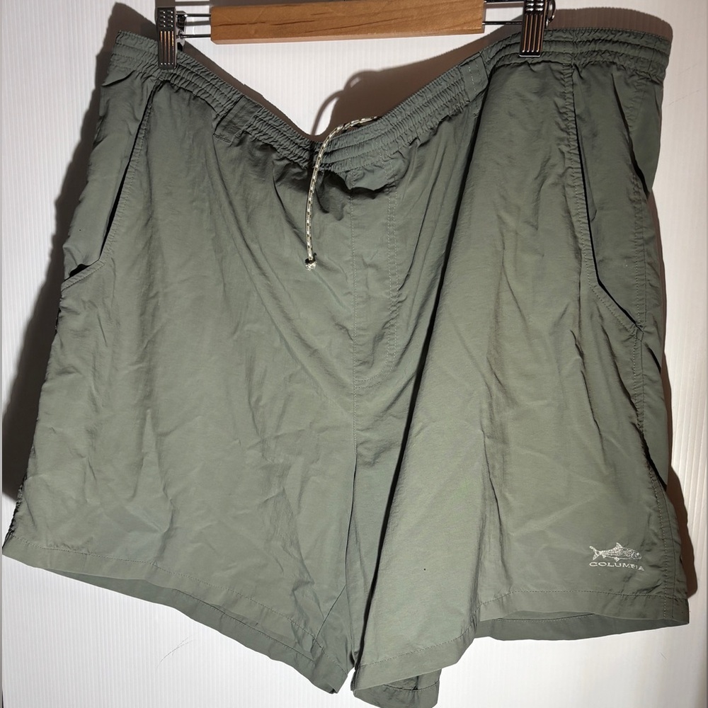 Columbia Green Shorts